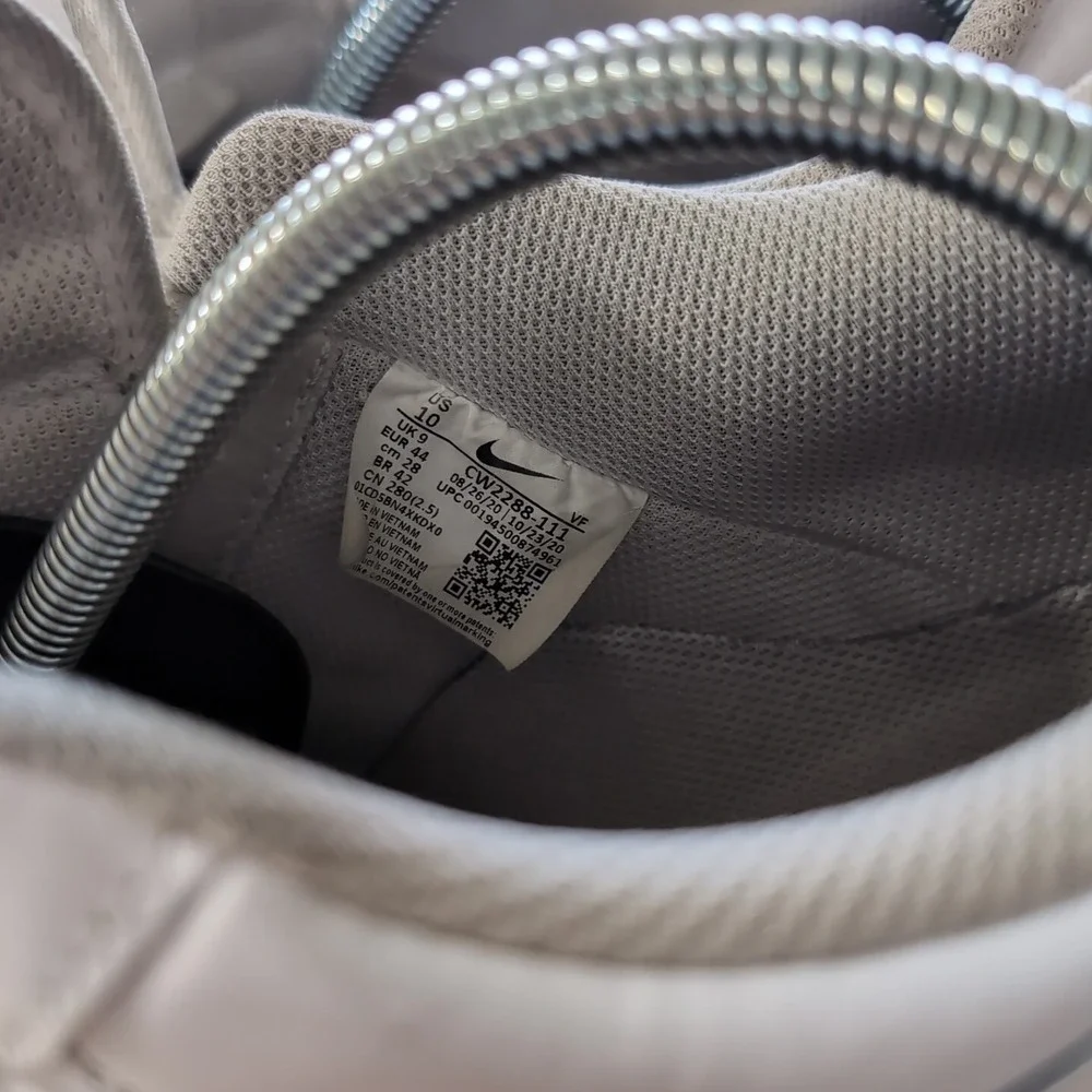 Nike Men's Air Force 1 Low '07 Athletic Shoes Triple White CW2288-111 Lot 10‎